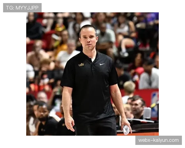 CBA联盟宣布2026-27赛季将试行“球员教练实时语音直播”技术